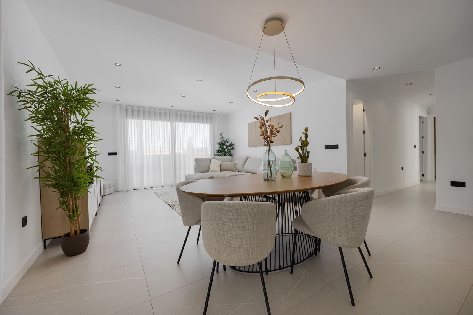 3 sypialnia Willa na sprzedaż w Torrevieja z basenem garażem - 595 000 € (Ref: 8777071)