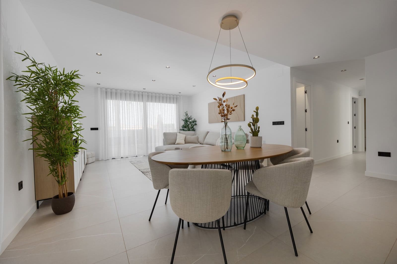 3 soveværelse Villa til salg i Torrevieja med swimmingpool garage - € 585.000 (Ref: 8777071)