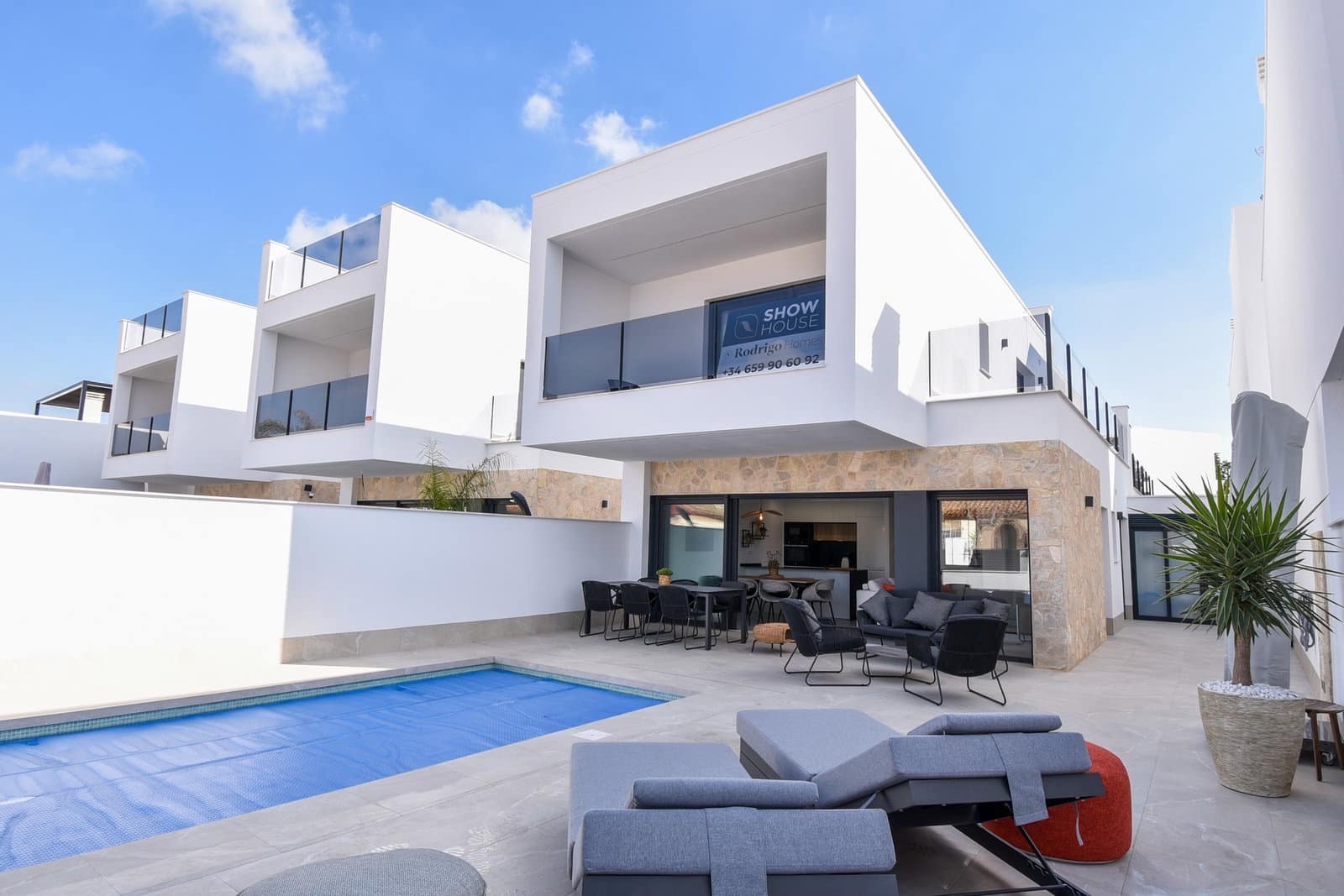 3 soverom Villa til salgs i San Pedro del Pinatar med svømmebasseng garasje - € 455 000 (Ref: 8891730)