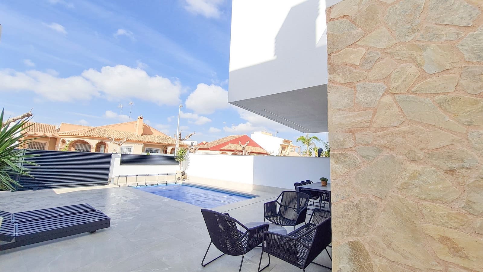 3 soverom Villa til salgs i San Pedro del Pinatar med svømmebasseng garasje - € 455 000 (Ref: 8891730)