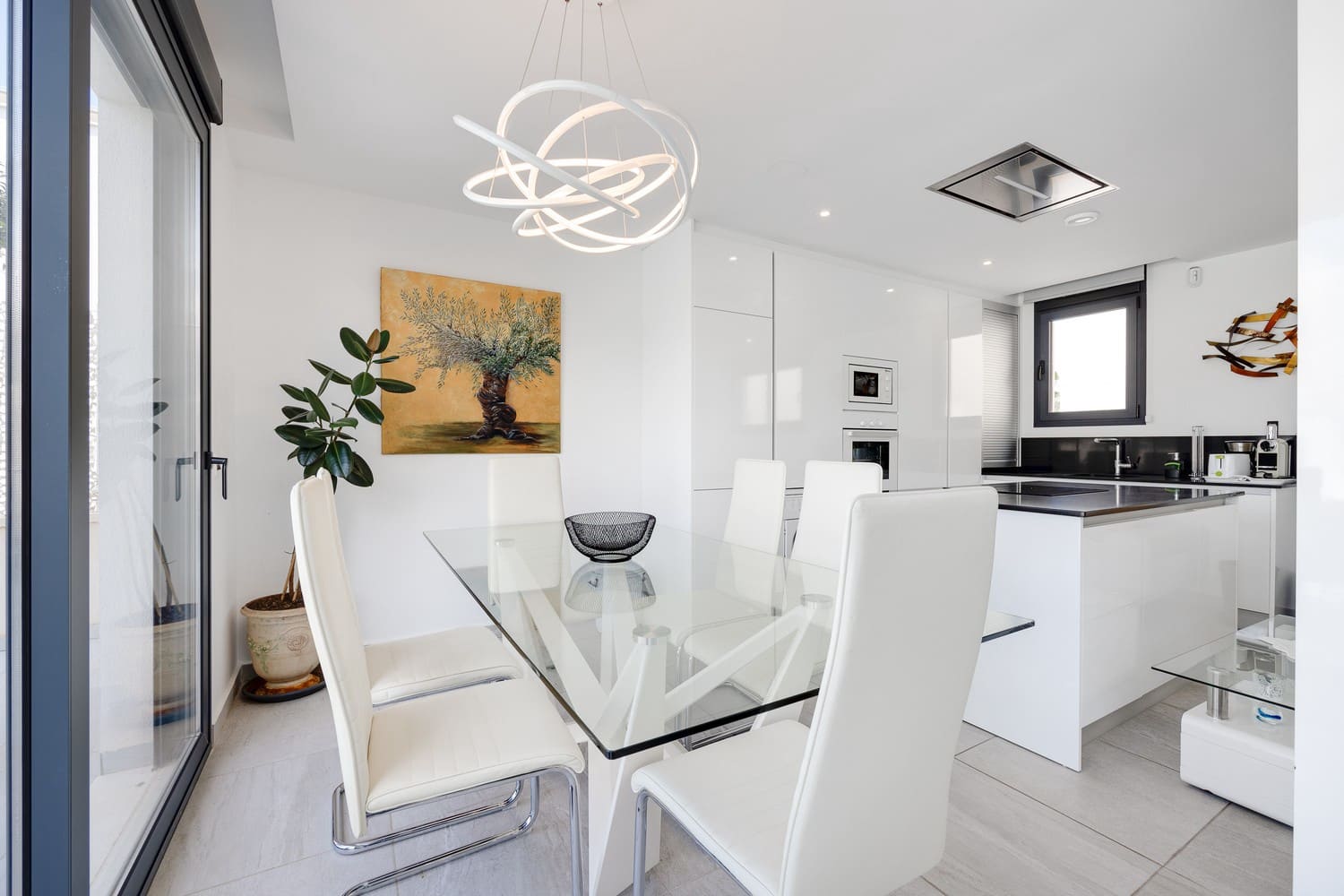 5 soveværelse Villa til salg i San Miguel de Salinas med swimmingpool garage - € 585.000 (Ref: 8936280)