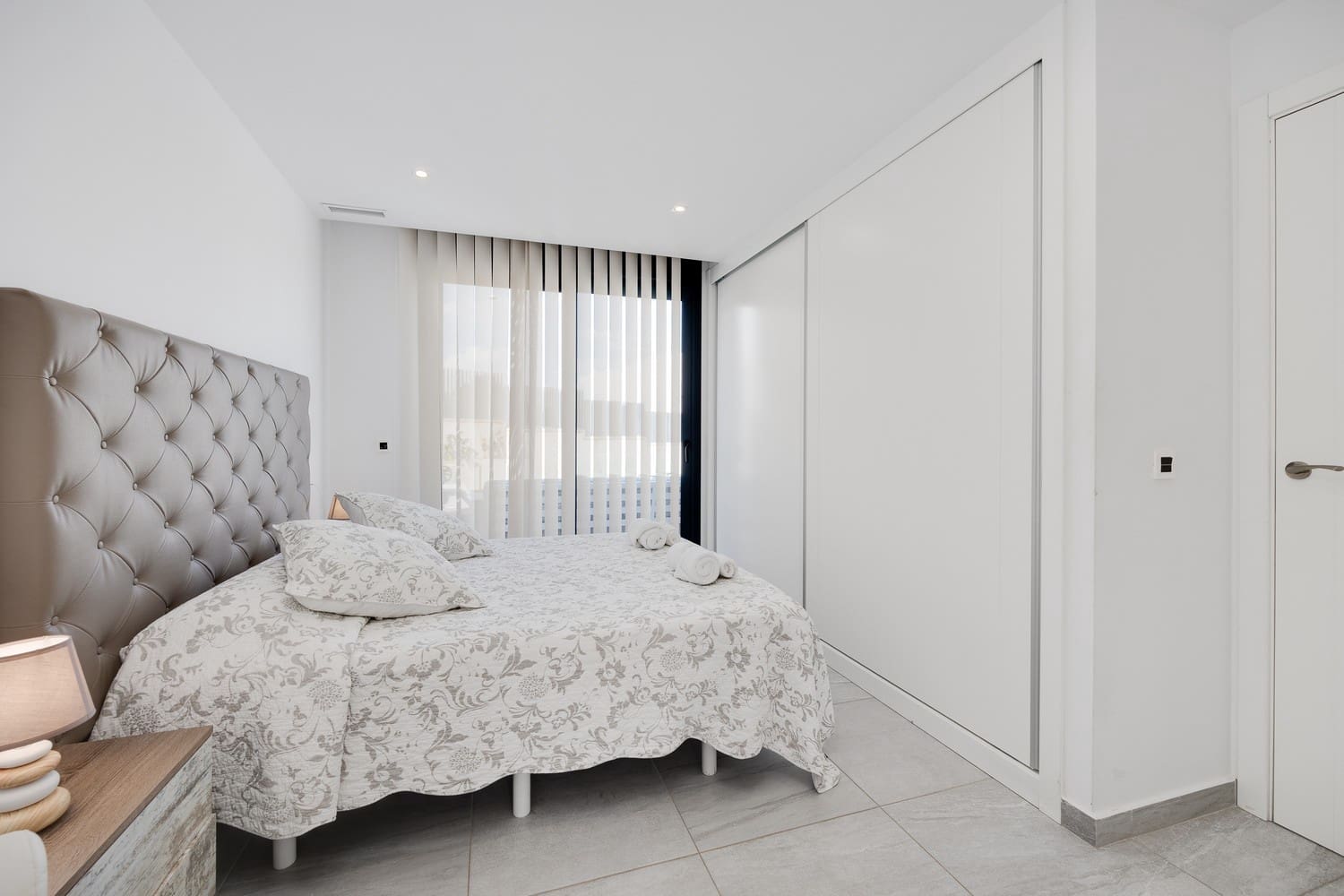 5 soveværelse Villa til salg i San Miguel de Salinas med swimmingpool garage - € 585.000 (Ref: 8936280)