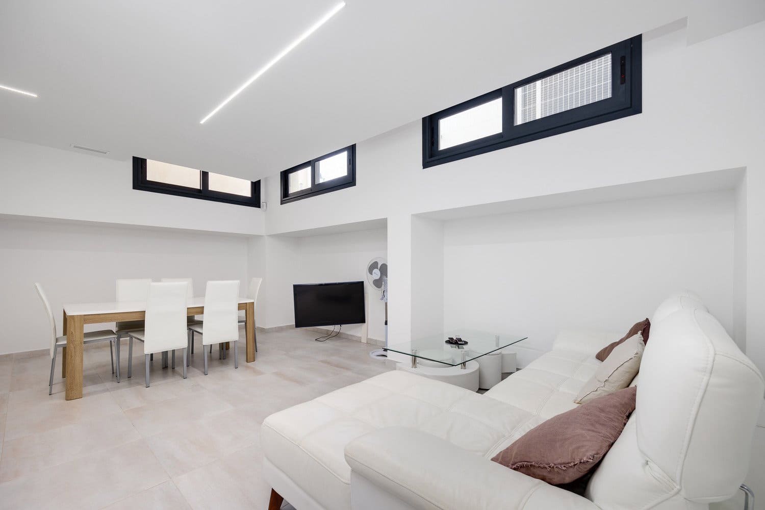 5 bedroom Villa for sale in San Miguel de Salinas with pool garage - € 590,000 (Ref: 8936280)