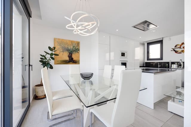 5 sypialnia Willa na sprzedaż w San Miguel de Salinas z basenem garażem - 590 000 € (Ref: 8936280)
