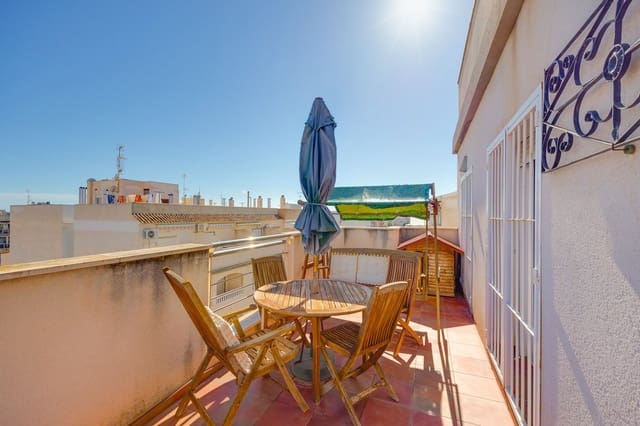 4 bedroom Apartment for sale in El Chaparral - La Siesta - La Torreta, Torrevieja with garage - € 499,000 (Ref: 8949509)