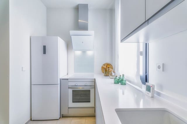 2 slaapkamer Rijtjeshuis te koop in Pilar de la Horadada ciudad, Pilar de la Horadada met zwembad garage - € 314.900 (Ref: 8956305)