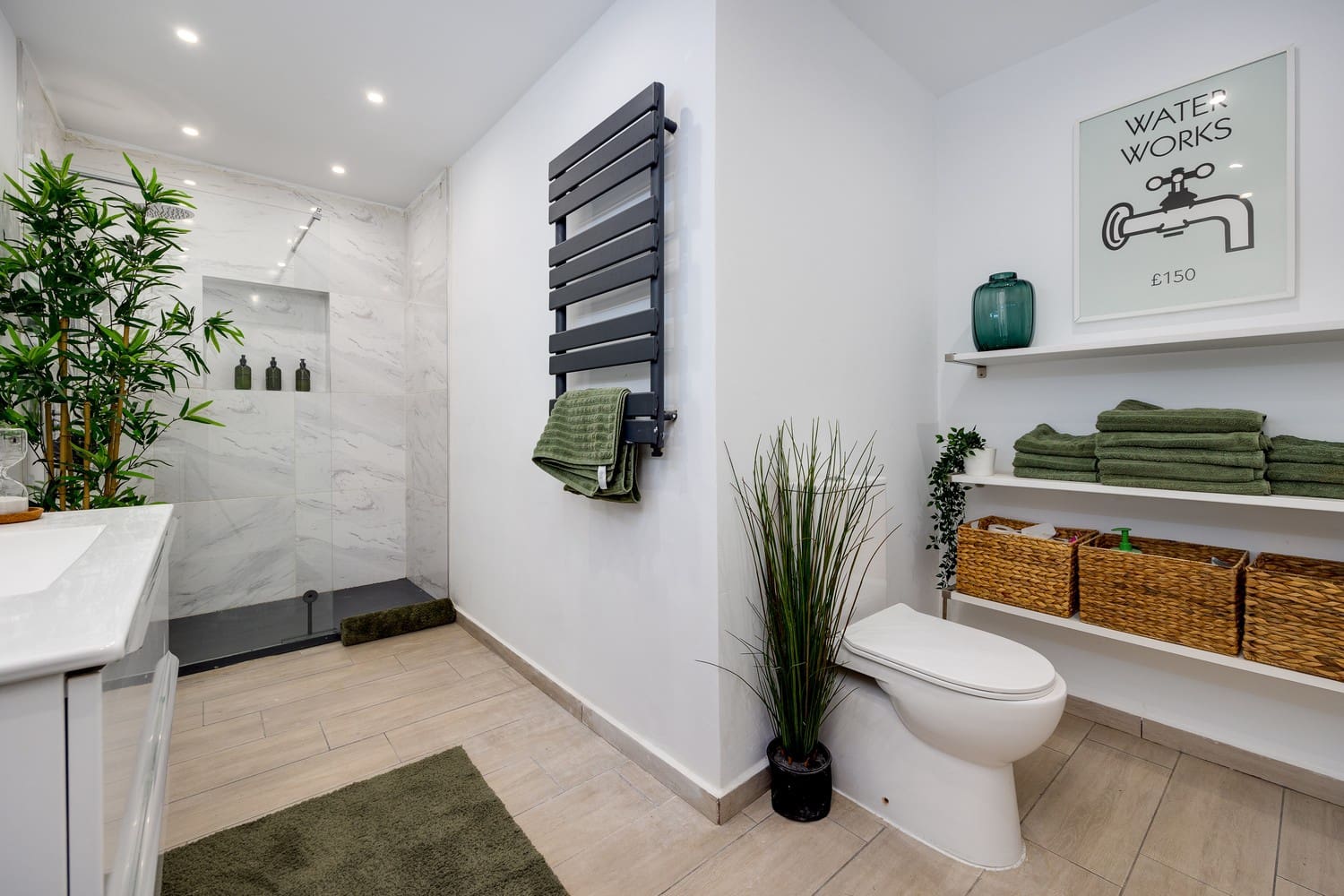 6 bedroom Villa for sale in Los Balcones with pool garage - € 1,150,000 (Ref: 8986630)