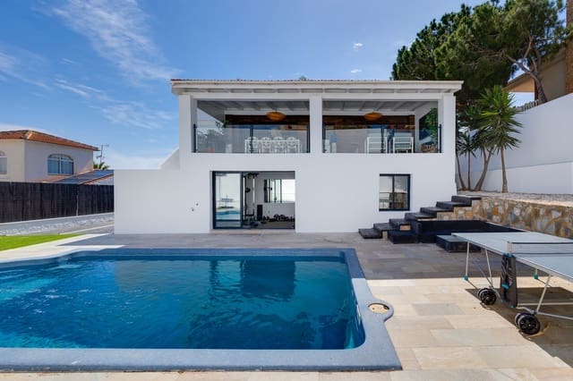 6 bedroom Villa for sale in Los Balcones with pool garage - € 1,150,000 (Ref: 8986630)