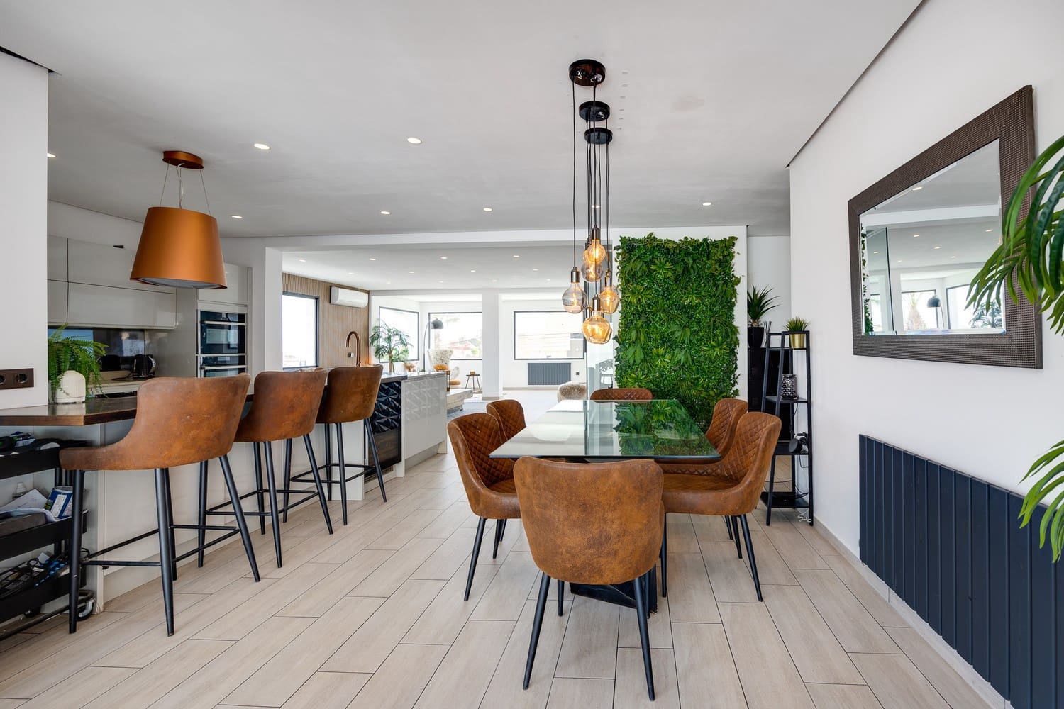 6 bedroom Villa for sale in Los Balcones with pool garage - € 1,150,000 (Ref: 8986630)