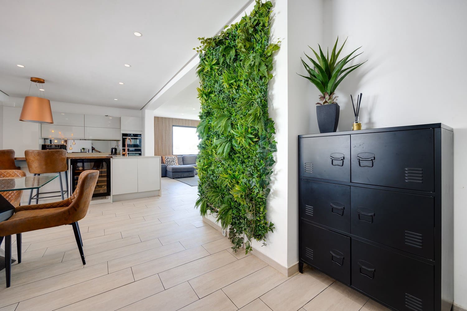 6 bedroom Villa for sale in Los Balcones with pool garage - € 1,150,000 (Ref: 8986630)