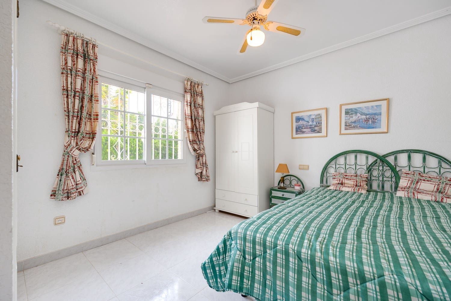 3 camera da letto Villa in vendita in Cabo Roig con piscina garage - 730.000 € (Rif: 9000238)