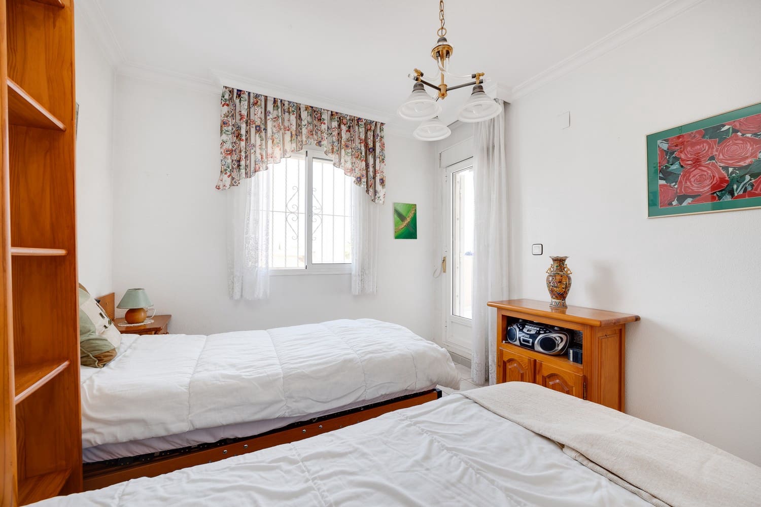 2 chambre Villa/Maison à vendre à El Chaparral avec piscine garage - 275 000 € (Ref: 9040999)