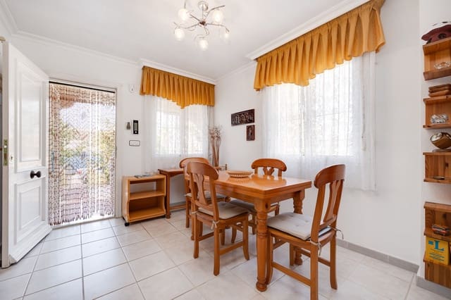 2 bedroom Villa for sale in El Chaparral, Torrevieja with pool garage - € 275,000 (Ref: 9040999)