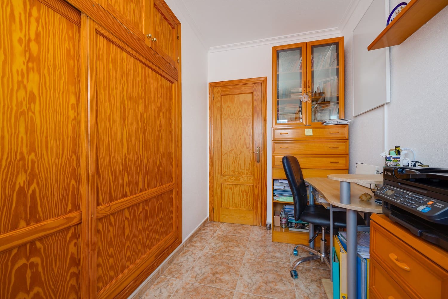 3 bedroom Penthouse for sale in Torrevieja with garage - € 299,600 (Ref: 9041000)