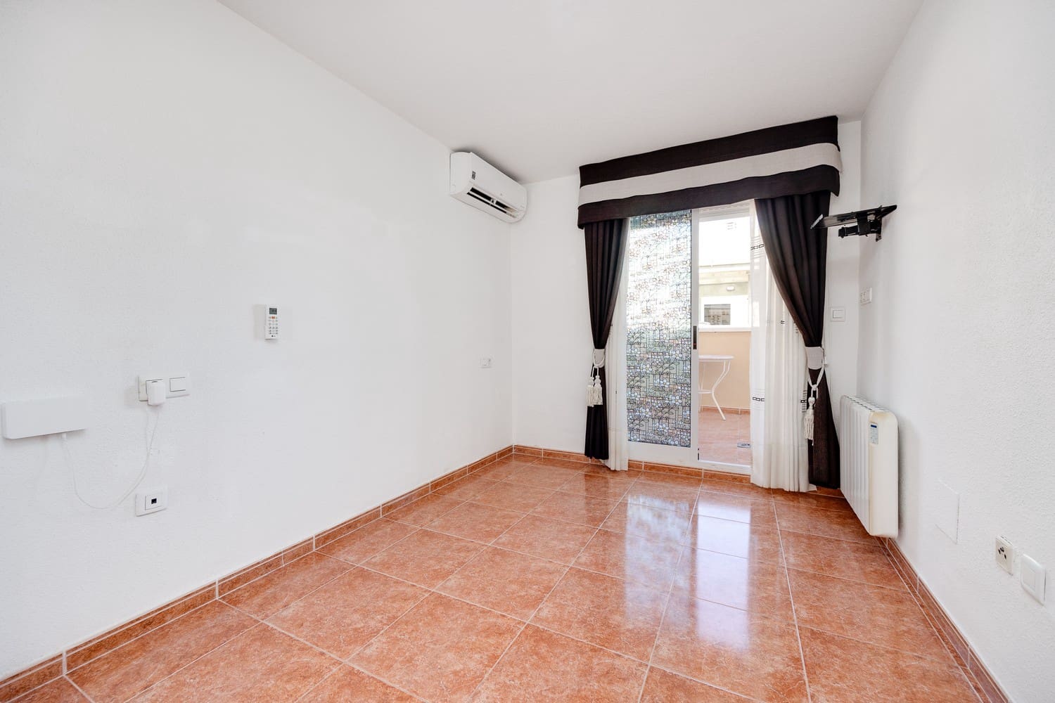 3 soveværelse Penthouse til salg i Torrevieja med garage - € 250.000 (Ref: 9101524)