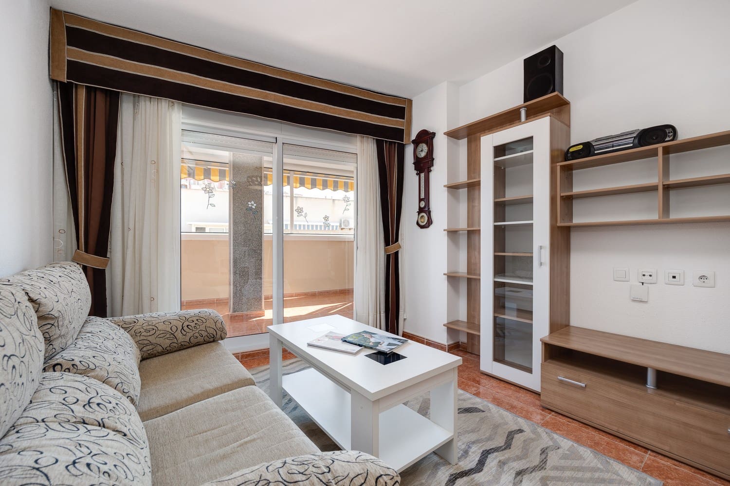 3 soveværelse Penthouse til salg i Torrevieja med garage - € 250.000 (Ref: 9101524)
