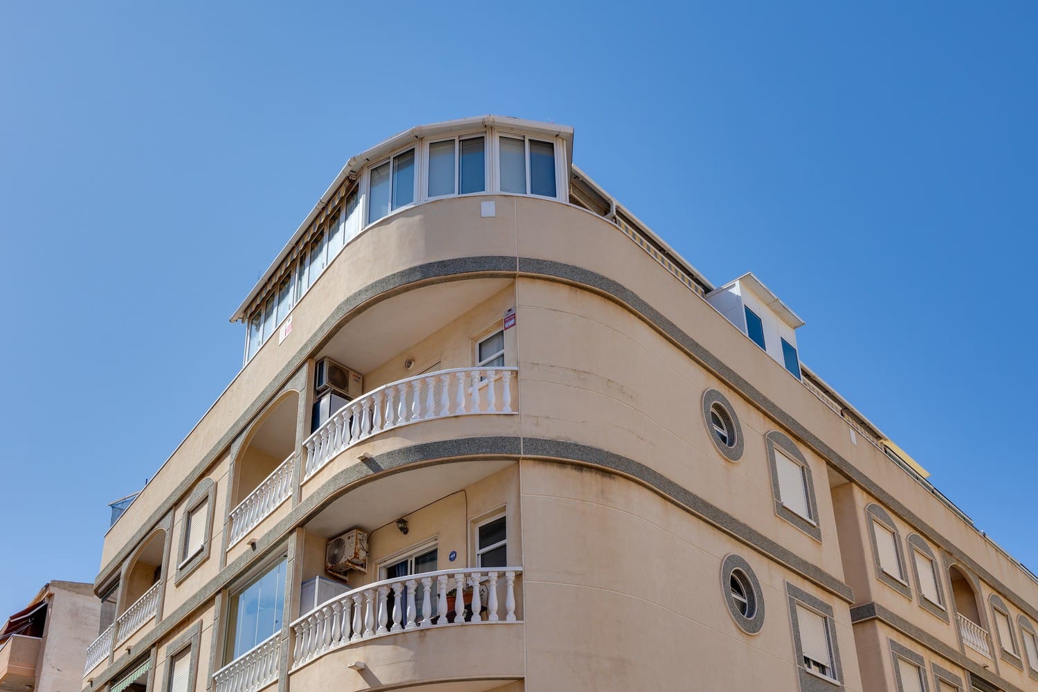 3 soveværelse Penthouse til salg i Torrevieja med garage - € 250.000 (Ref: 9101524)