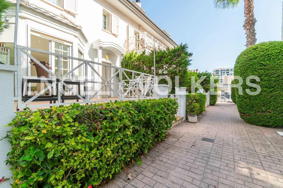 4 camera da letto Finca/Casa di Campagna da affittare in Torrevieja - 1.770 € (Rif: 9130200)