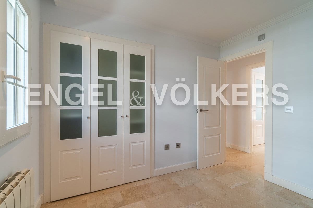 4 slaapkamer Finca/Landhuis te huur in Torrevieja met garage - € 1.770 (Ref: 9130200)