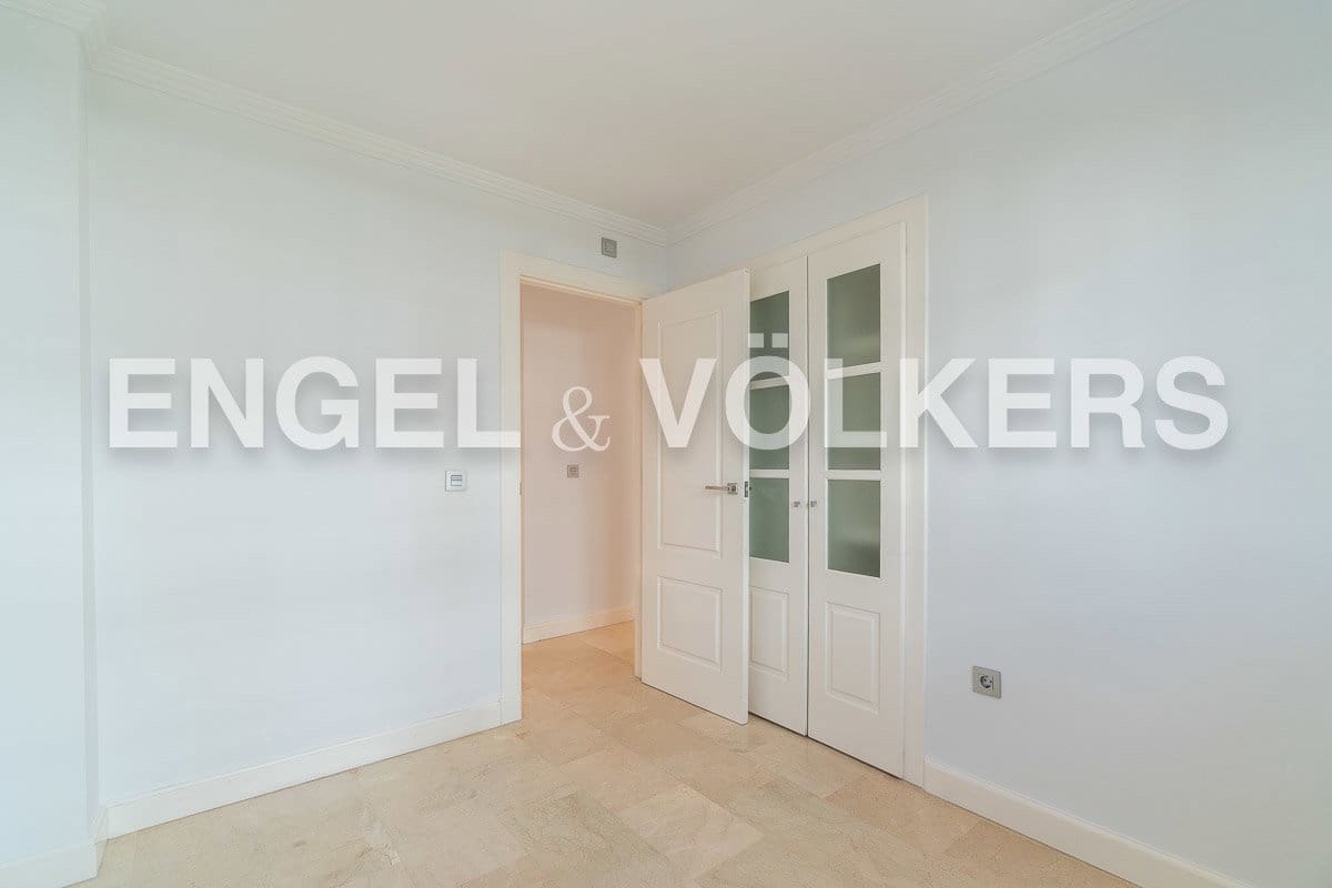 4 slaapkamer Finca/Landhuis te huur in Torrevieja met garage - € 1.770 (Ref: 9130200)