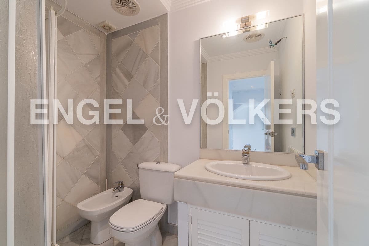 4 slaapkamer Finca/Landhuis te huur in Torrevieja met garage - € 1.770 (Ref: 9130200)