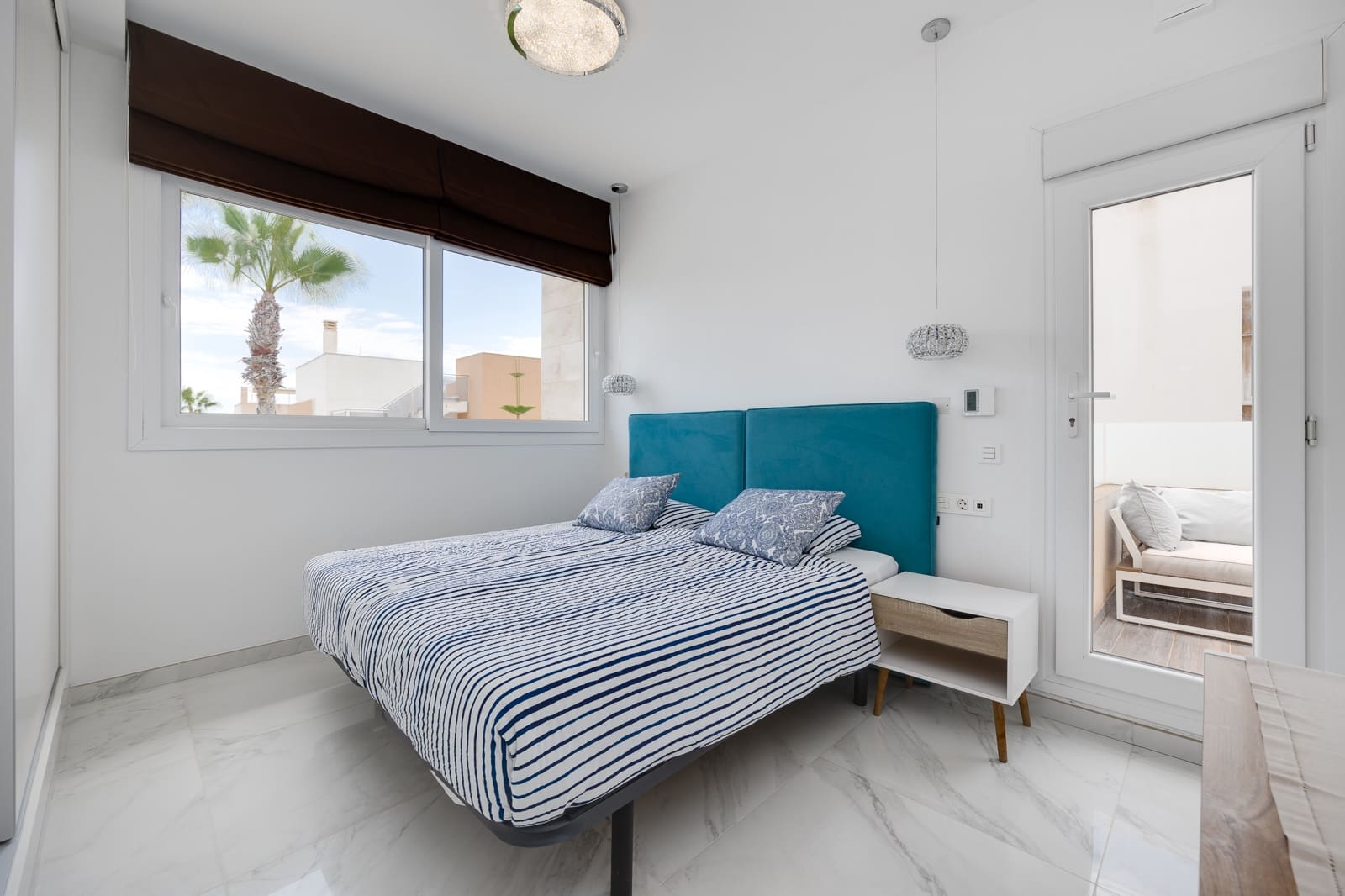 3 bedroom Villa for sale in Torrevieja with pool garage - € 749,000 (Ref: 9146304)