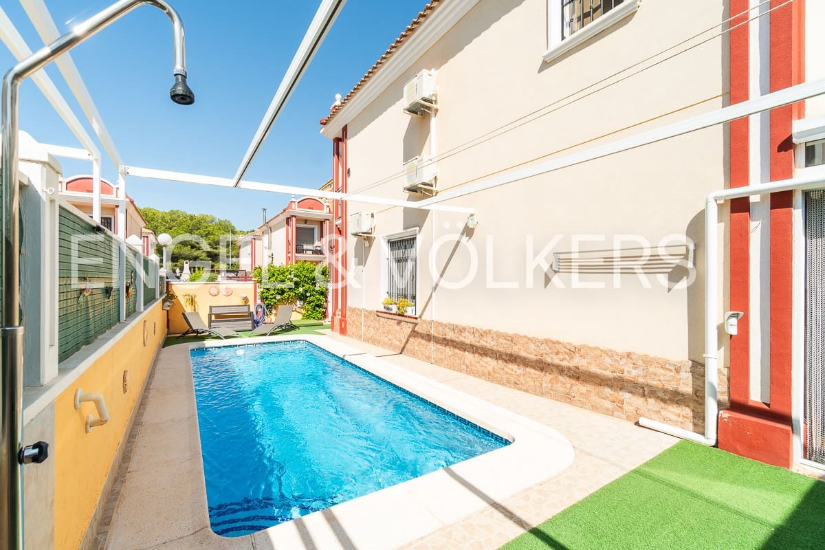 3 camera da letto Finca/Casa di Campagna da affittare in Orihuela Costa con piscina - 1.800 € (Rif: 9153312)