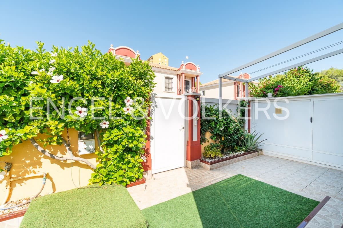 3 camera da letto Finca/Casa di Campagna da affittare in Orihuela Costa con piscina - 1.800 € (Rif: 9153312)