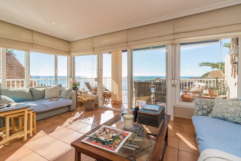 Apartamento de 3 habitaciones en Torrevieja en alquiler - 1.500 € (Ref: 9203415)