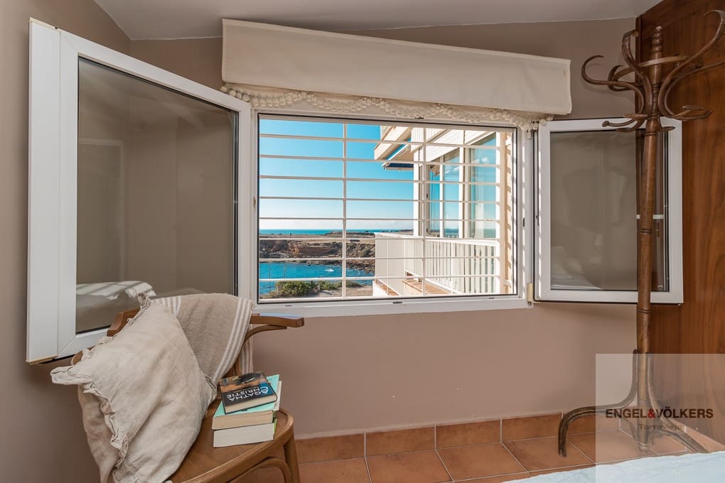 Apartamento de 3 habitaciones en Torrevieja en alquiler - 1.500 € (Ref: 9203415)