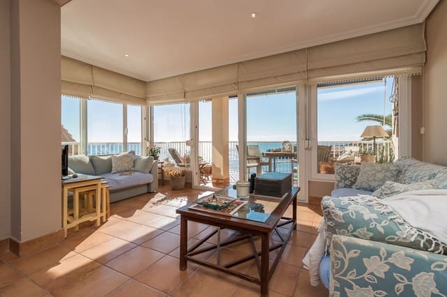 Apartamento de 3 habitaciones en Torrevieja en alquiler - 1.500 € (Ref: 9203415)