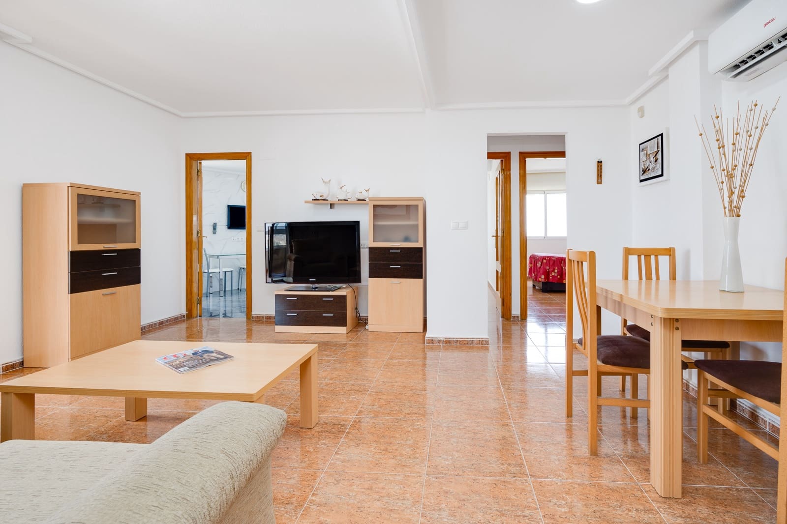 3 soveværelse Lejlighed til salg i Torrevieja med swimmingpool garage - € 230.000 (Ref: 9216159)