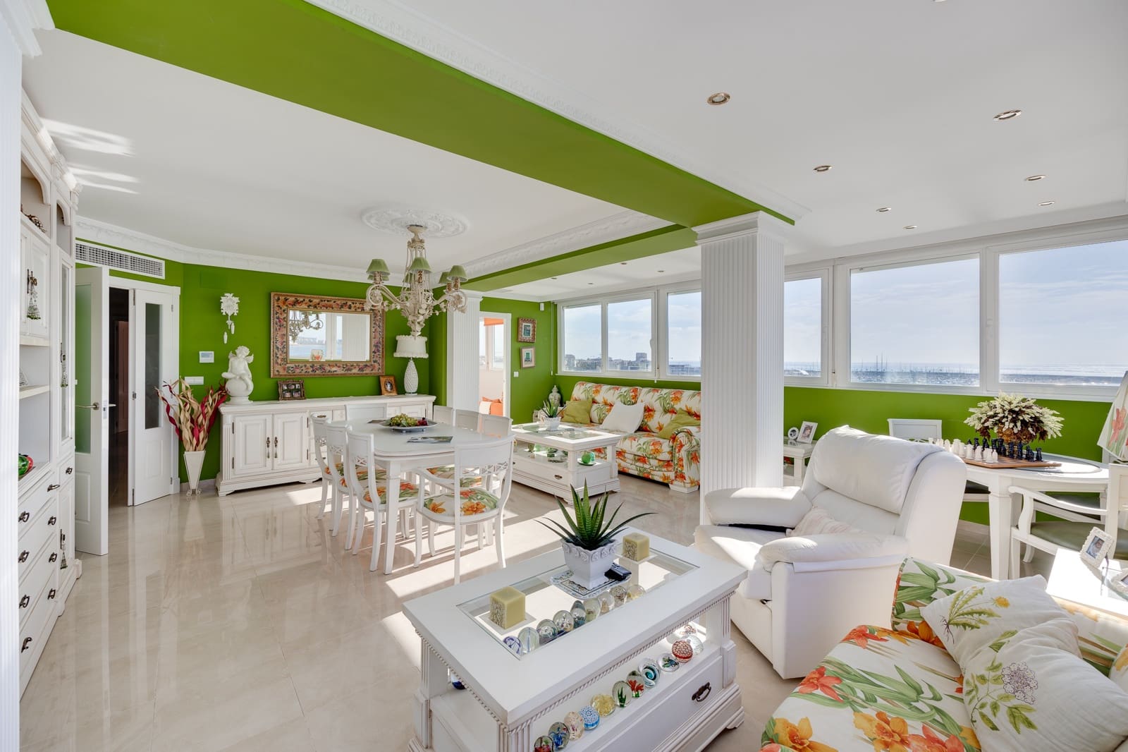 3 soverom Leilighet til salgs i Torrevieja med svømmebasseng garasje - € 379 000 (Ref: 9306980)