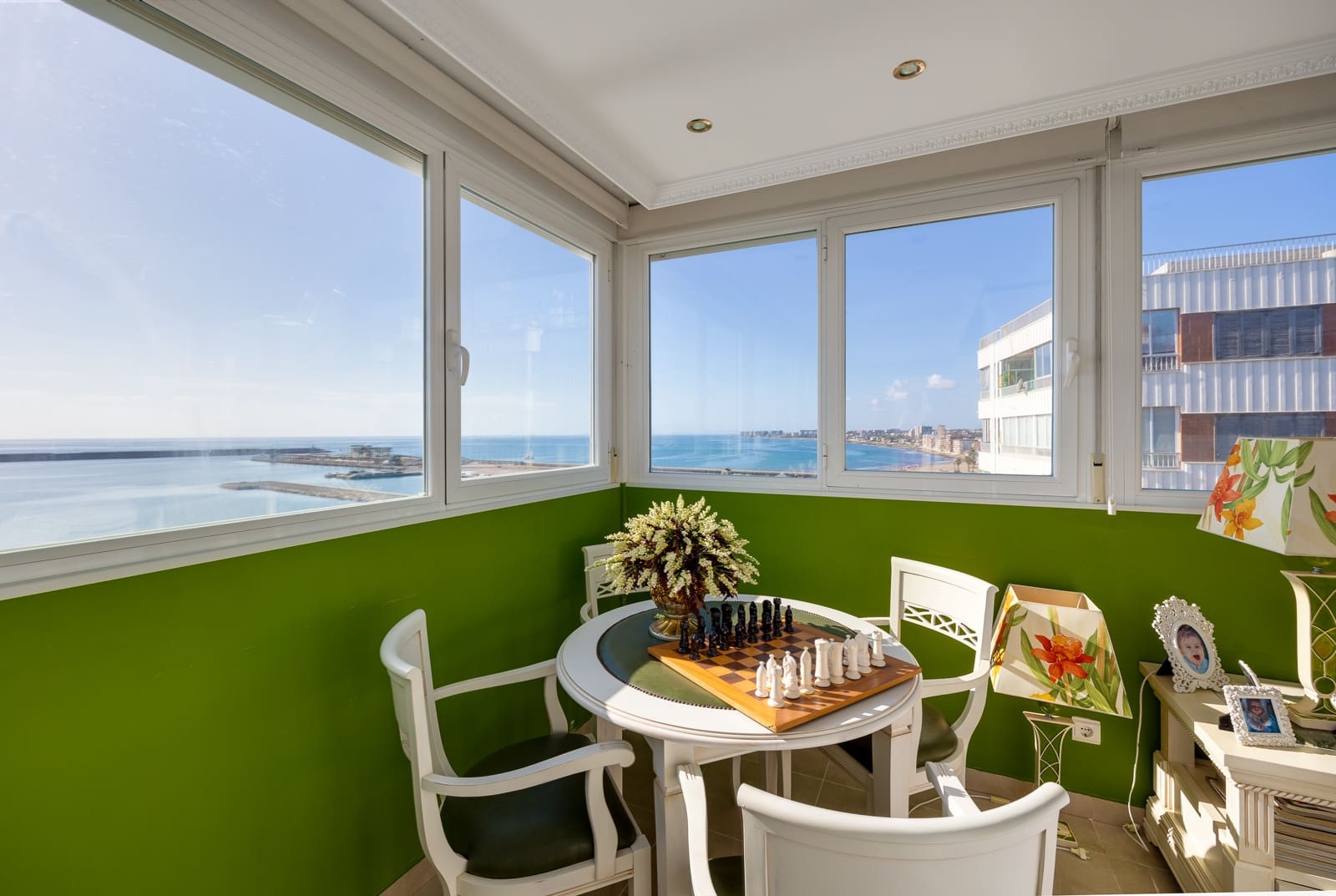 3 soverom Leilighet til salgs i Torrevieja med svømmebasseng garasje - € 379 000 (Ref: 9306980)