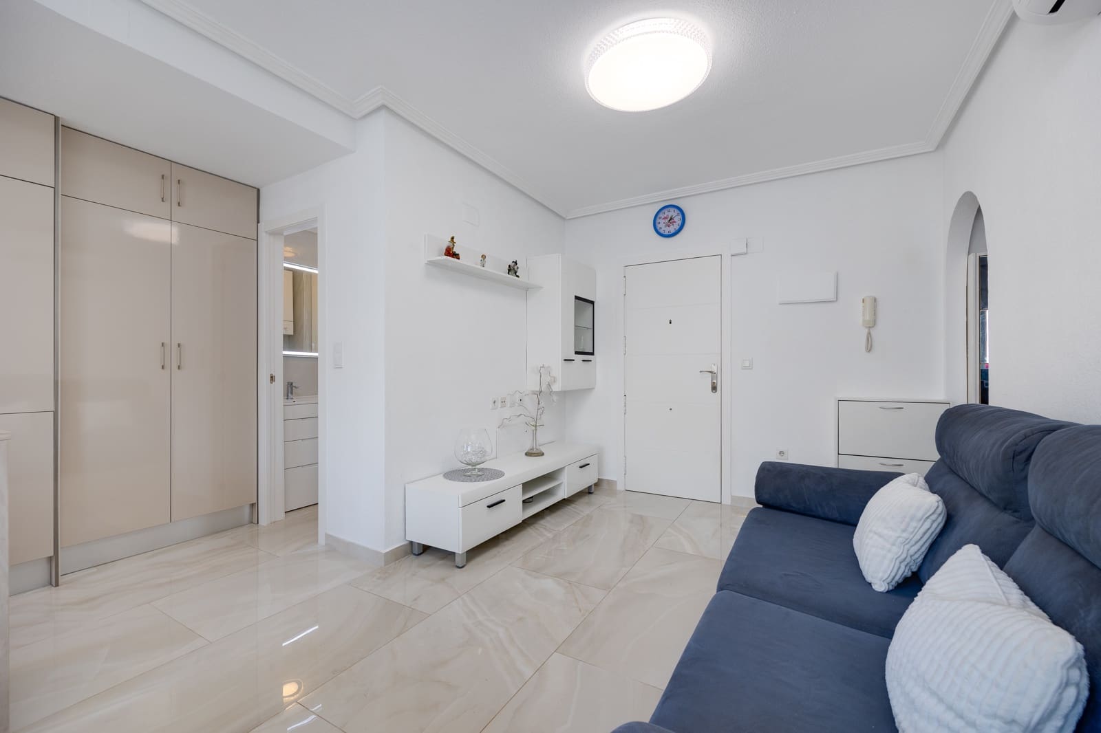 2 soveværelse Lejlighed til salg i Torrevieja - € 159.500 (Ref: 9325265)