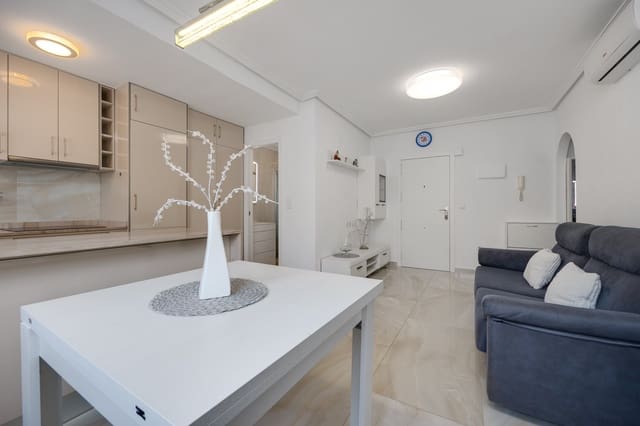 2 makuuhuone Huoneisto myytävänä paikassa Torrevieja - 159 500 € (Ref: 9325265)