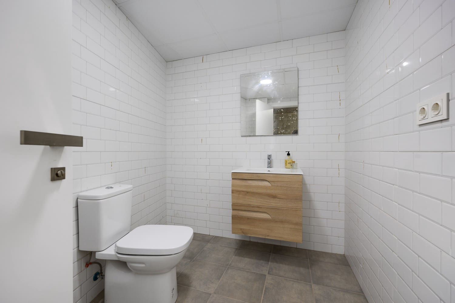 4 sypialnia Willa na sprzedaż w San Pedro del Pinatar z basenem garażem - 950 000 € (Ref: 9347998)