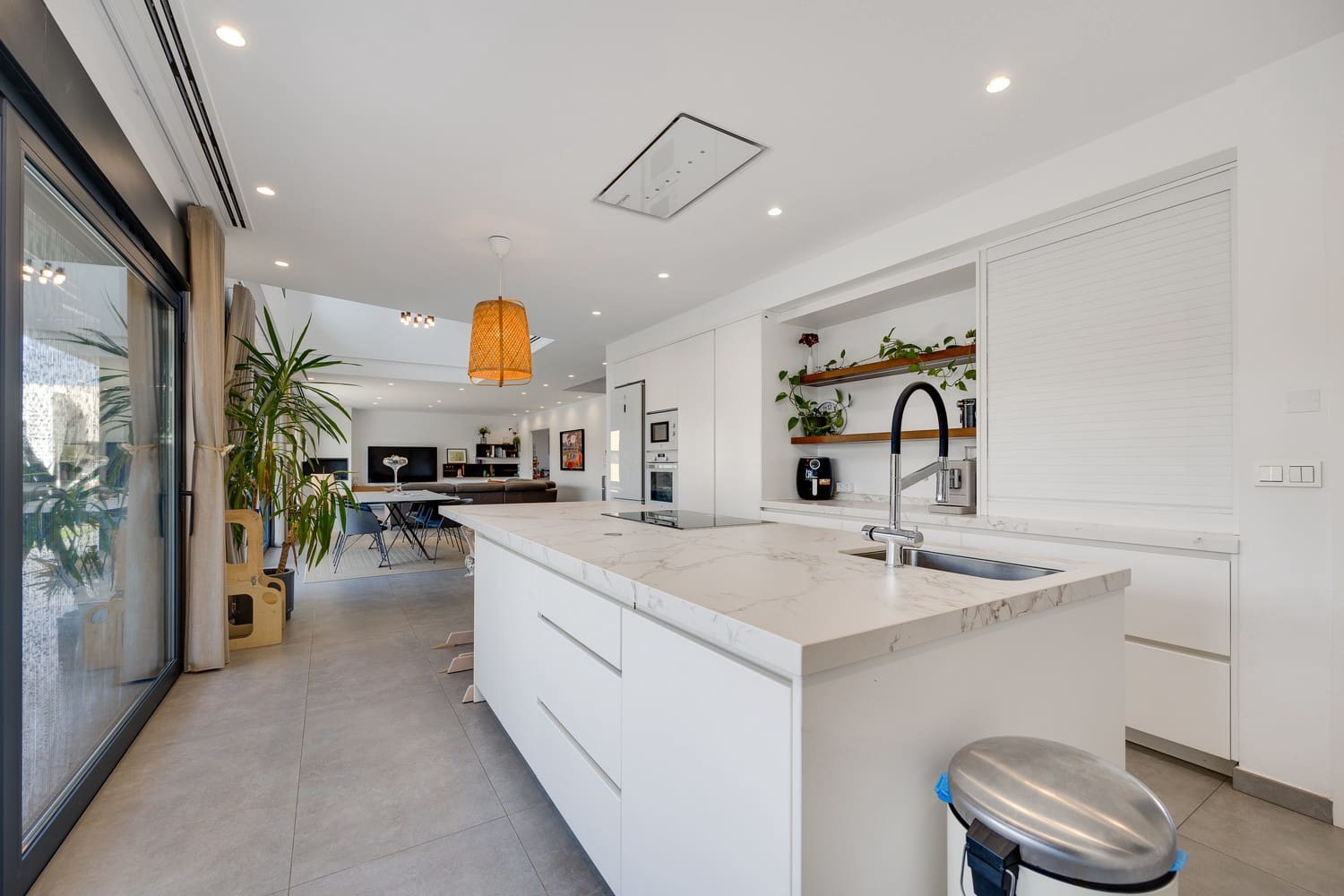 4 sypialnia Willa na sprzedaż w San Pedro del Pinatar z basenem garażem - 950 000 € (Ref: 9347998)