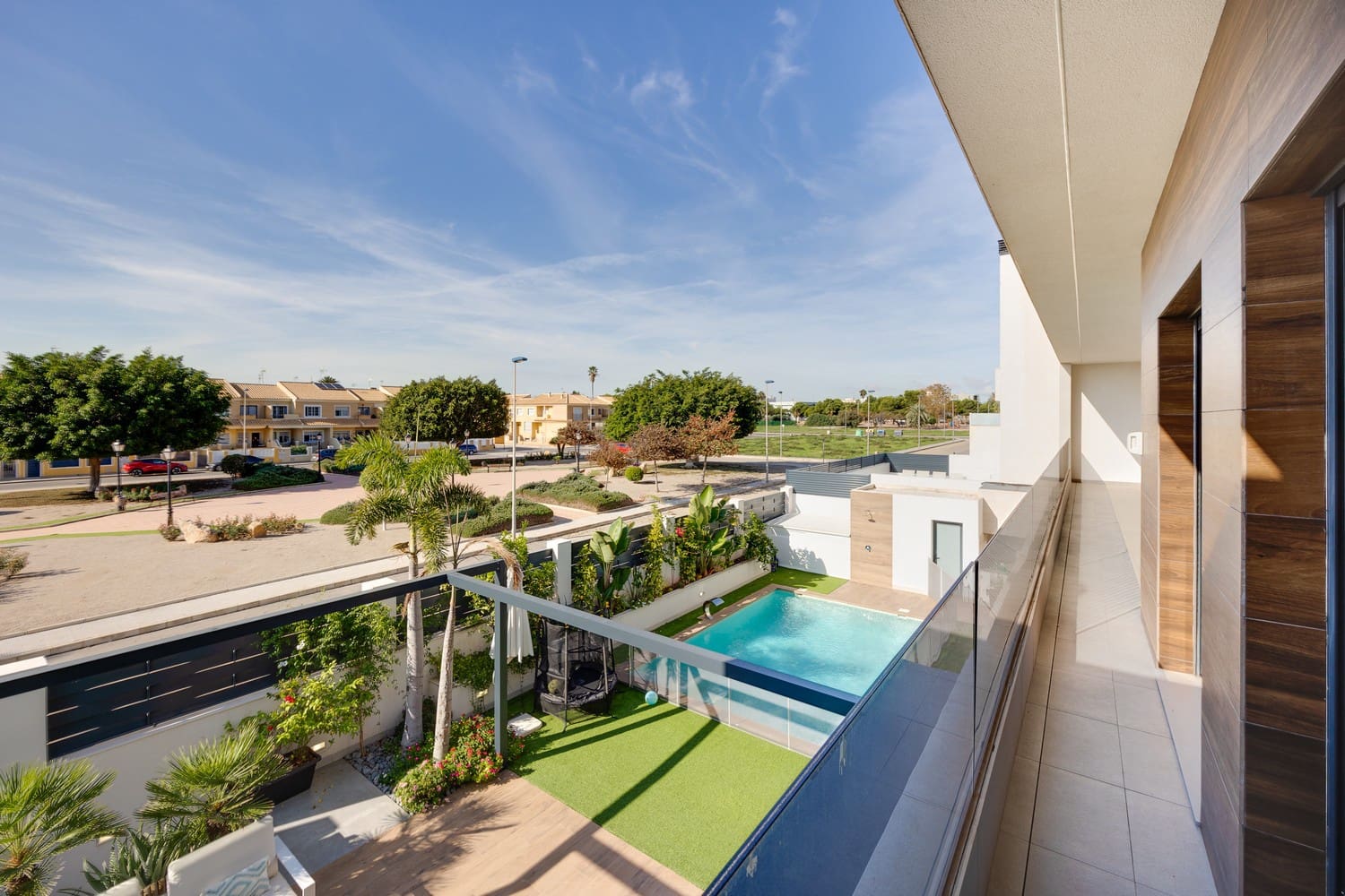 4 sypialnia Willa na sprzedaż w San Pedro del Pinatar z basenem garażem - 950 000 € (Ref: 9347998)