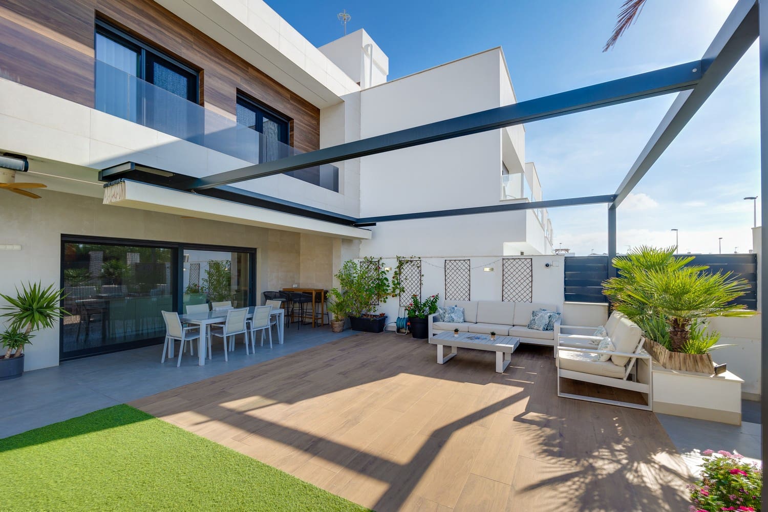 4 sypialnia Willa na sprzedaż w San Pedro del Pinatar z basenem garażem - 950 000 € (Ref: 9347998)