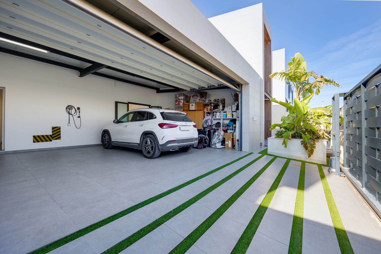 4 sypialnia Willa na sprzedaż w San Pedro del Pinatar z basenem garażem - 950 000 € (Ref: 9347998)