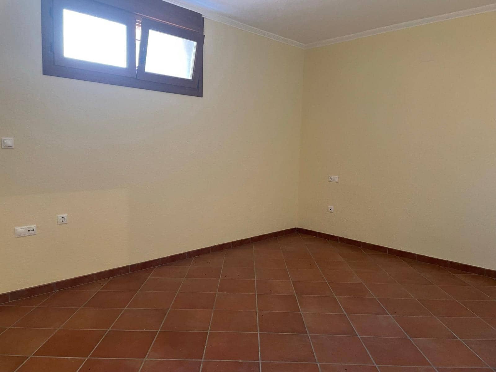 3 soveværelse Rækkehus til salg i Torrevieja med swimmingpool garage - € 330.000 (Ref: 9348577)