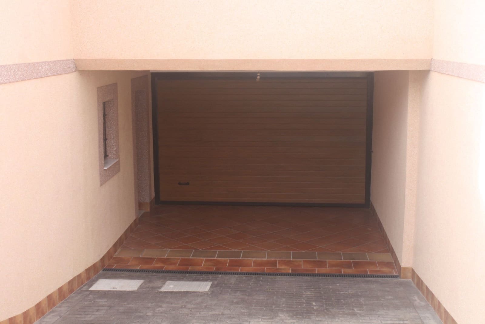 3 soveværelse Rækkehus til salg i Torrevieja med swimmingpool garage - € 330.000 (Ref: 9348577)