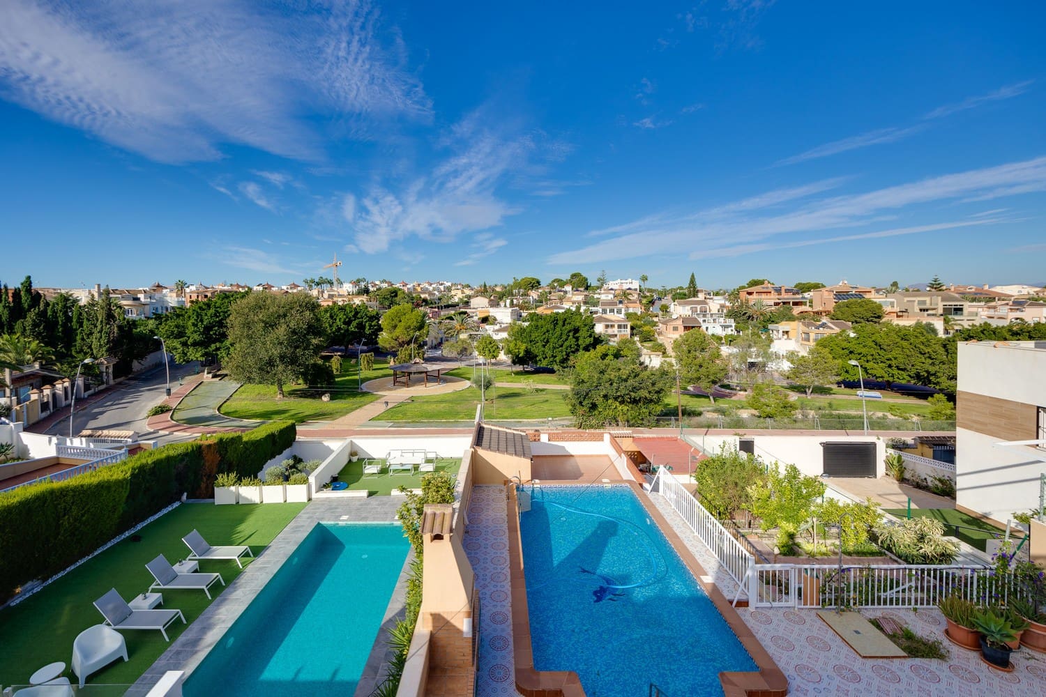 4 sovrum Radhus till salu i Los Balcones med pool garage - 400 000 € (Ref: 9348670)