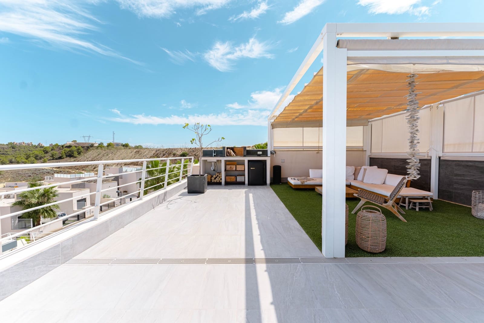 5 sovrum Villa till salu i San Miguel de Salinas med pool garage - 780 000 € (Ref: 9396712)