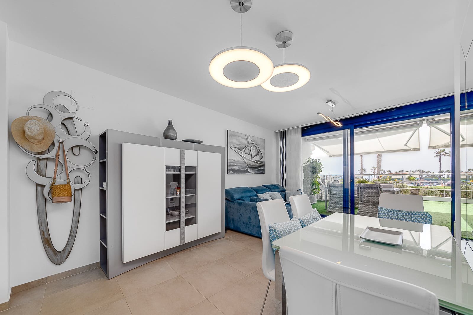 2 soveværelse Lejlighed til salg i Torrevieja med swimmingpool garage - € 405.000 (Ref: 9396886)