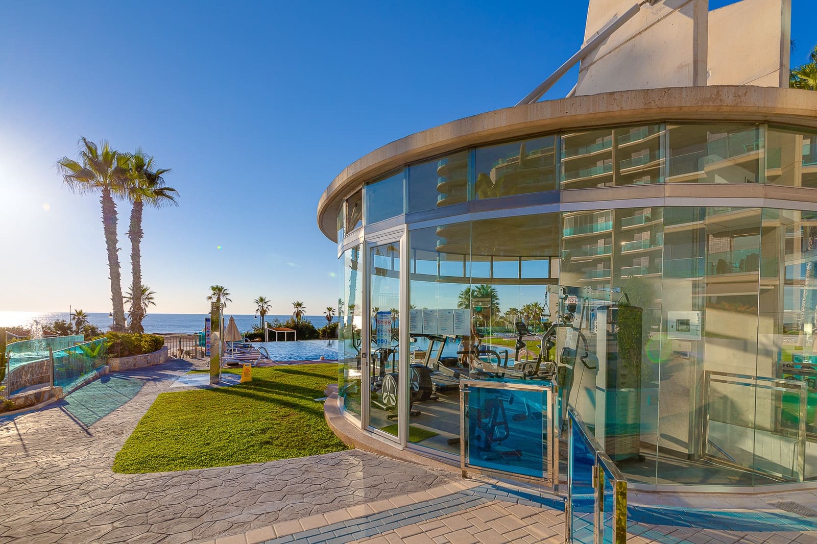 2 soveværelse Lejlighed til salg i Torrevieja med swimmingpool garage - € 405.000 (Ref: 9396886)