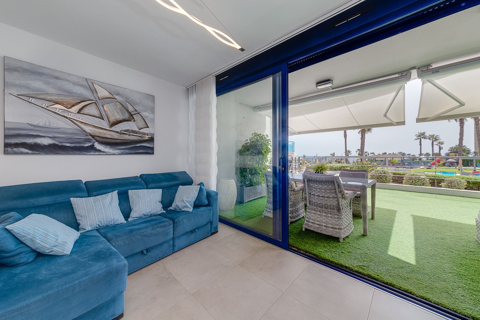 2 soveværelse Lejlighed til salg i Torrevieja med swimmingpool garage - € 405.000 (Ref: 9396886)