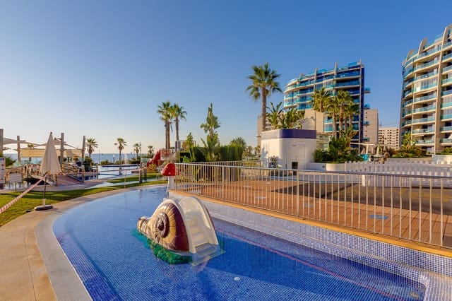 2 soveværelse Lejlighed til salg i Torrevieja med swimmingpool garage - € 405.000 (Ref: 9396886)