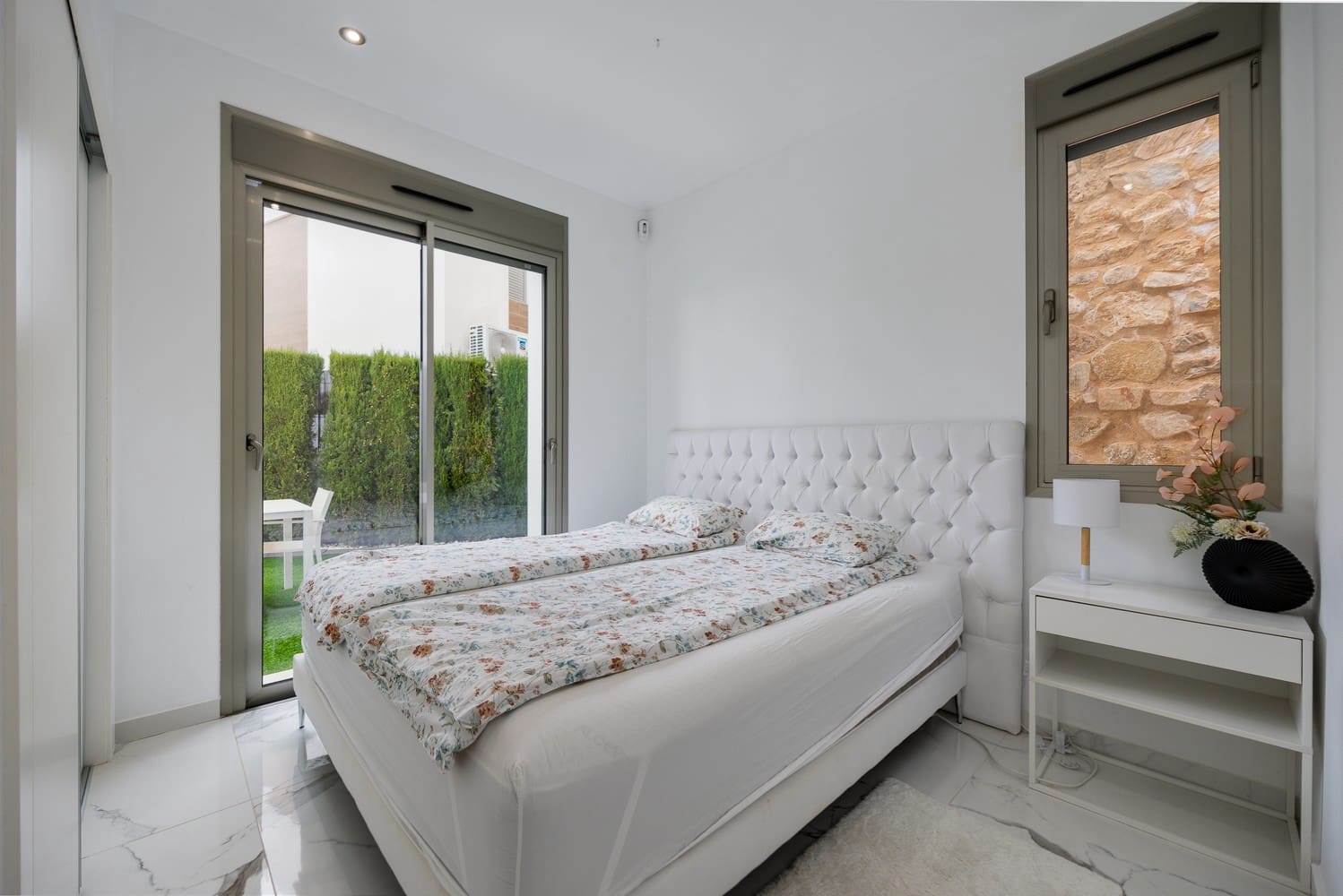 3 soveværelse Villa til salg i Villamartin med swimmingpool garage - € 469.000 (Ref: 9412676)